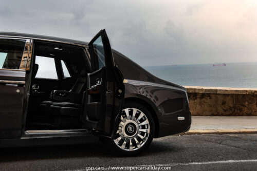 Rolls Royce Phantom VIII (8)