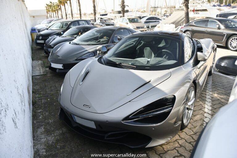 McLaren 720s (3)