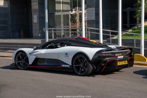 Aston Martin Valhalla (4)
