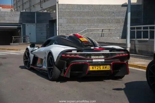 Aston Martin Valhalla (5)