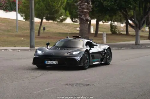 Mercedes-AMG ONE (2)