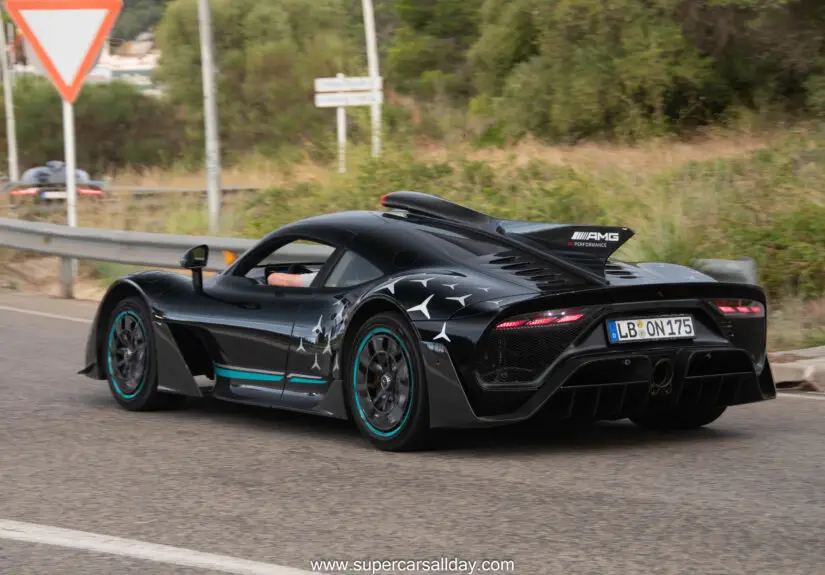 Mercedes-AMG ONE (3)