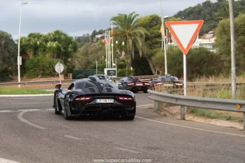 Mercedes-AMG ONE (4)
