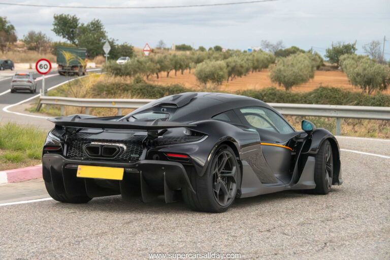 McLaren W1 (4)-Mejorado-NR